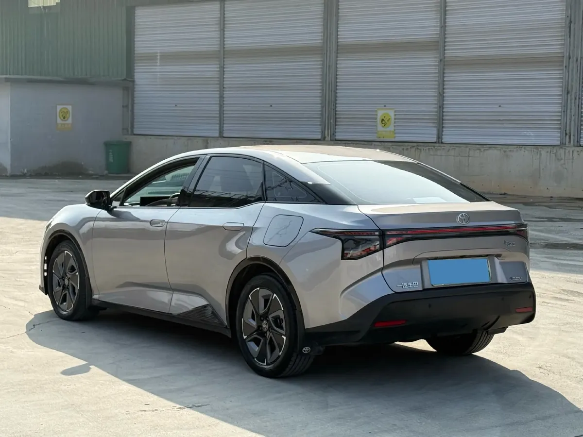 2023 Toyota bZ3 BEV 49.92KWH,autocango,china used car exporter,china ev exporter,chinese used car exporter,chinese used ev exporter