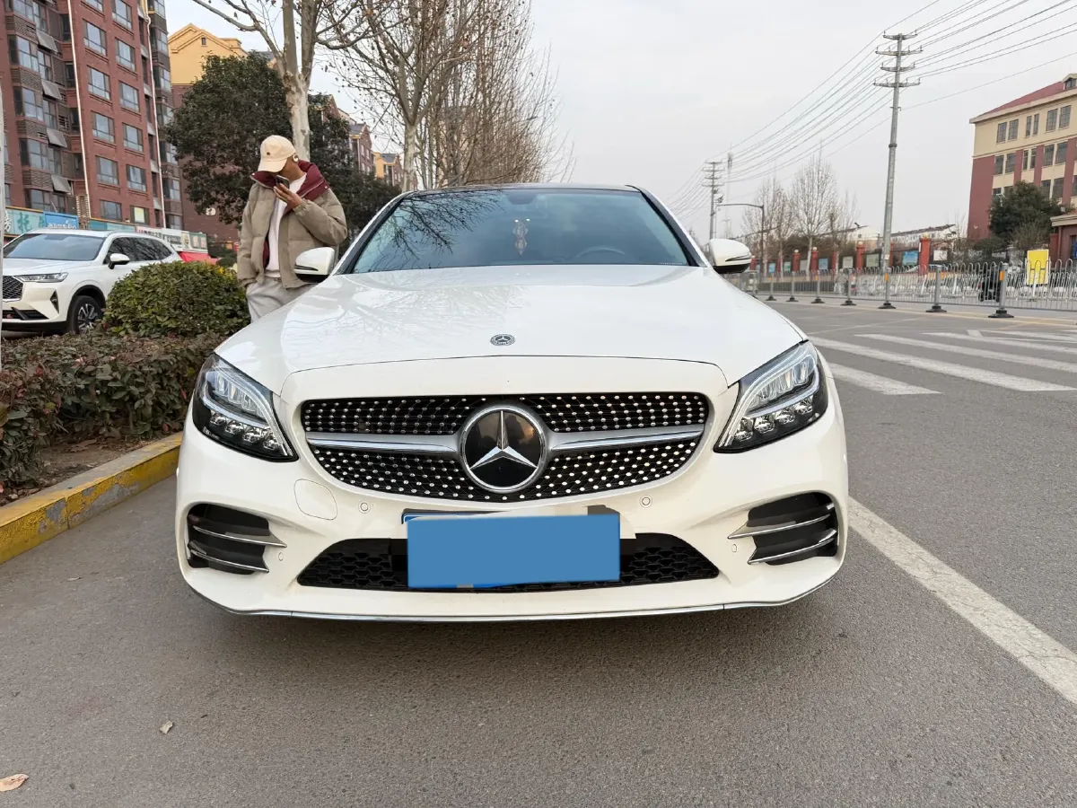 2021 Mercedes-Benz C Class 1.5T 184HP L4 9AT,autocango,china used car exporter,china ev exporter,chinese used car exporter,chinese used ev exporter