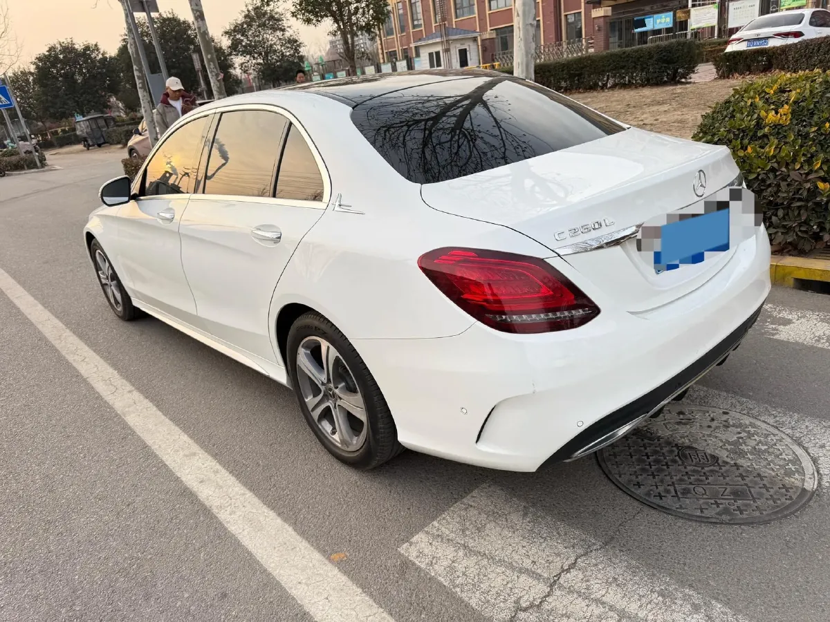 2021 Mercedes-Benz C Class 1.5T 184HP L4 9AT,autocango,china used car exporter,china ev exporter,chinese used car exporter,chinese used ev exporter