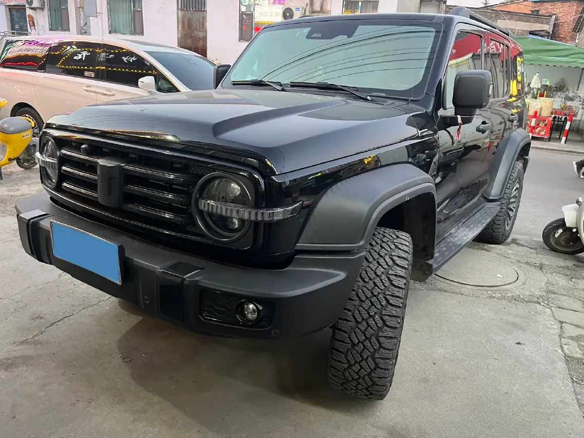 2021 Tank 300 2.0T 227HP L4 8AT,autocango,china used car exporter,china ev exporter,chinese used car exporter,chinese used ev exporter