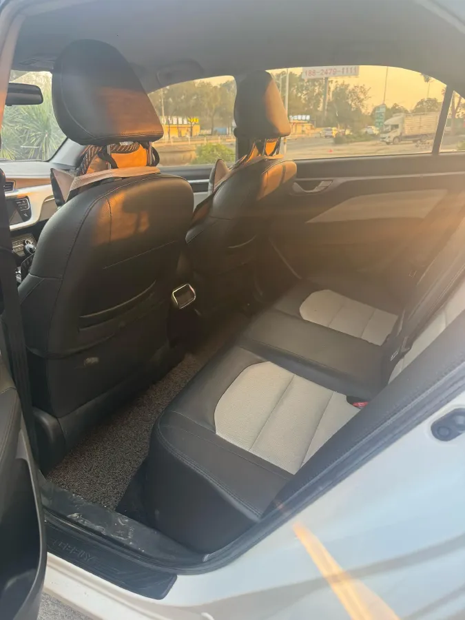 2020 Geely Vision 1.5L 109HP L4 CVT,autocango,china used car exporter,china ev exporter,chinese used car exporter,chinese used ev exporter