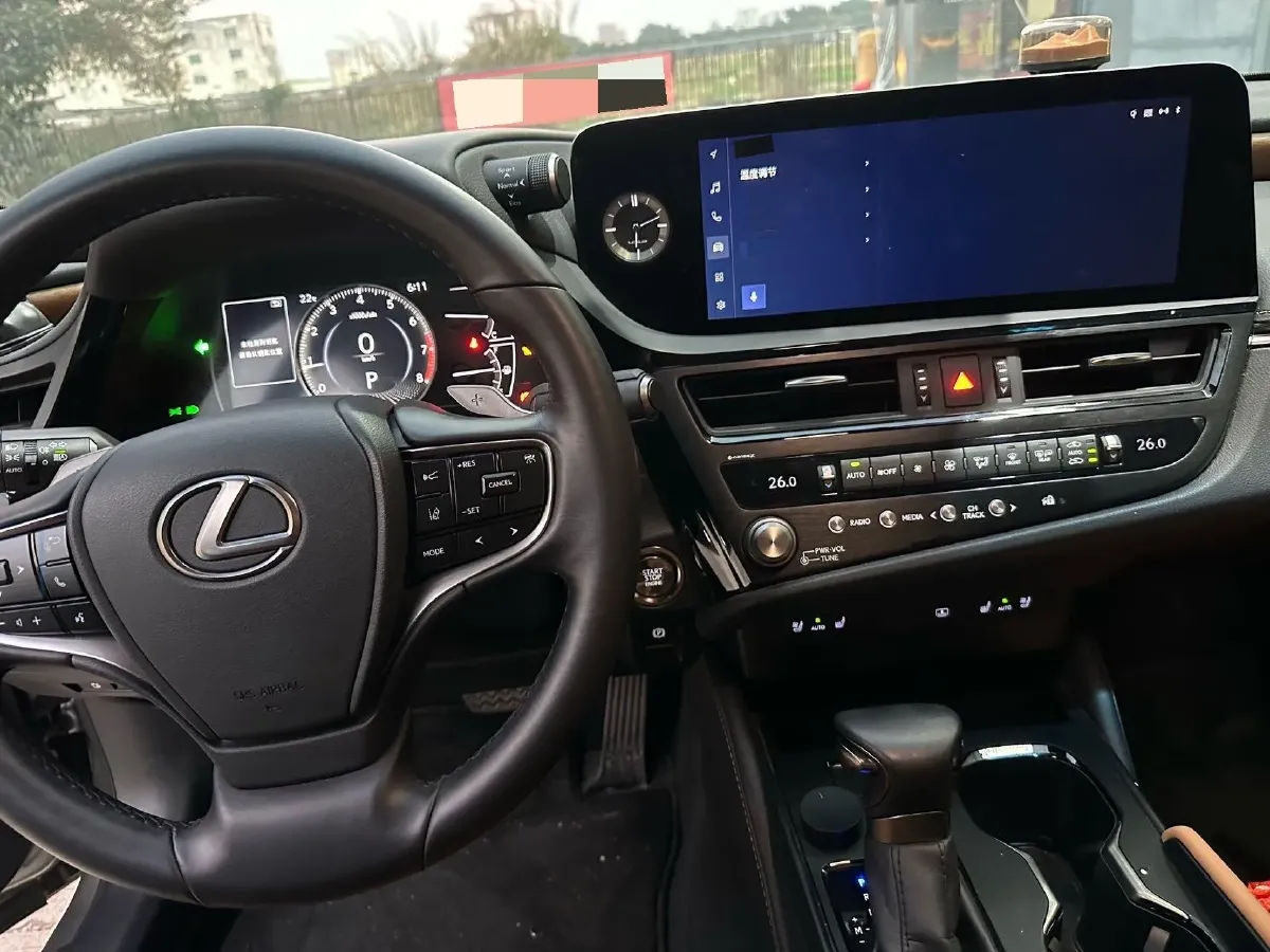 2024 Lexus ES 2.0L 173HP L4 CVT,autocango,china used car exporter,china ev exporter,chinese used car exporter,chinese used ev exporter