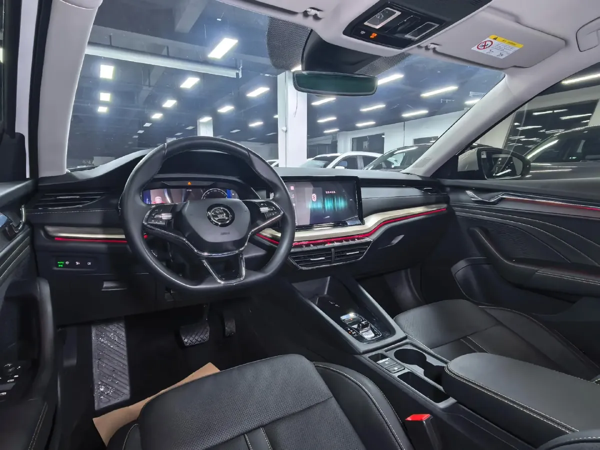 2022 Skoda Octavia 1.4T 150HP L4 7DCT,autocango,china used car exporter,china ev exporter,chinese used car exporter,chinese used ev exporter