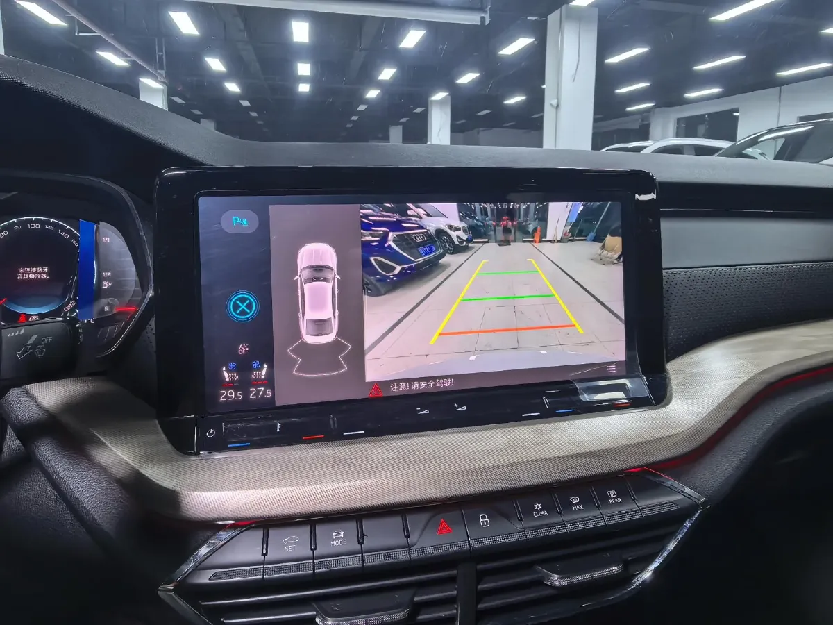 2022 Skoda Octavia 1.4T 150HP L4 7DCT,autocango,china used car exporter,china ev exporter,chinese used car exporter,chinese used ev exporter