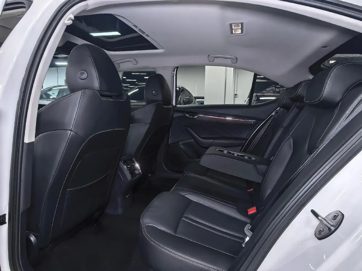 2022 Skoda Octavia 1.4T 150HP L4 7DCT,autocango,china used car exporter,china ev exporter,chinese used car exporter,chinese used ev exporter