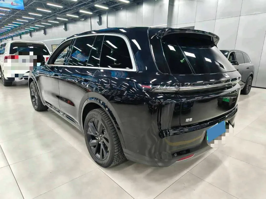 2023 Li L8 Range Extended 154HP REEV 40.9KWH,autocango,china used car exporter,china ev exporter,chinese used car exporter,chinese used ev exporter