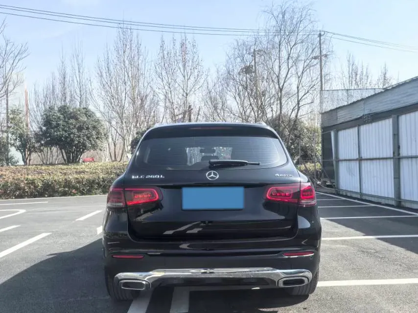 2021 Mercedes-Benz GLC Class 2.0T 197HP L4 9AT,autocango,china used car exporter,china ev exporter,chinese used car exporter,chinese used ev exporter