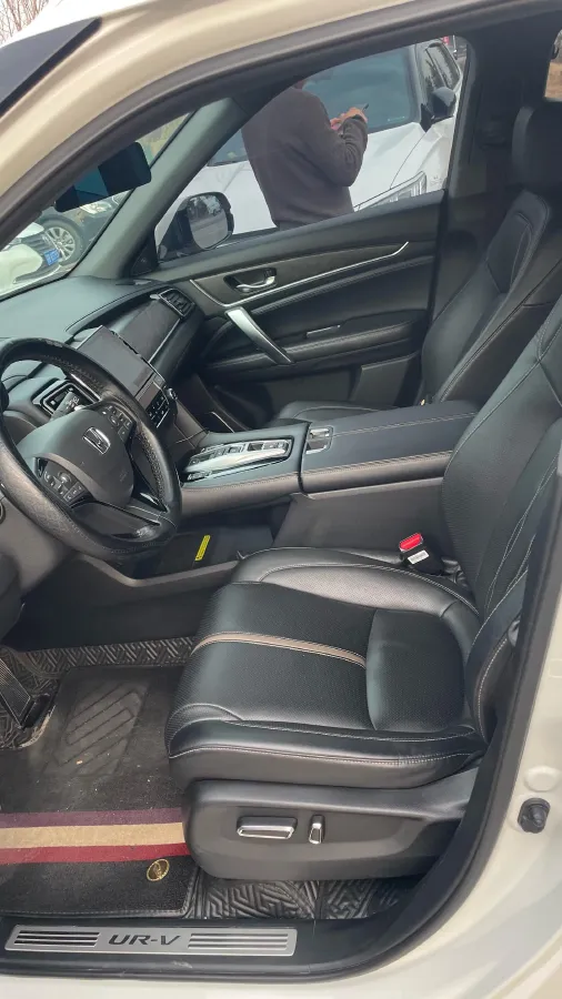 2020 Honda UR-V 2.0T 272HP L4 9AT,autocango,china used car exporter,china ev exporter,chinese used car exporter,chinese used ev exporter