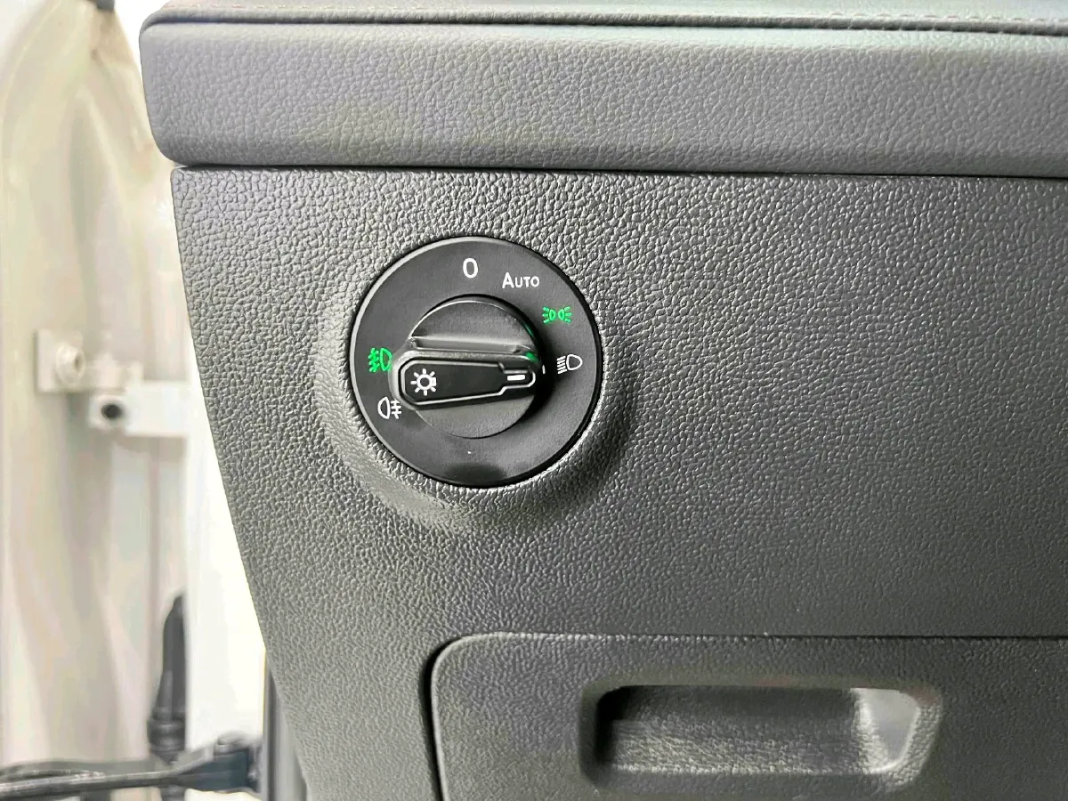 2022 Volkswagen Tharu 1.4T 150HP L4 7DCT,autocango,china used car exporter,china ev exporter,chinese used car exporter,chinese used ev exporter