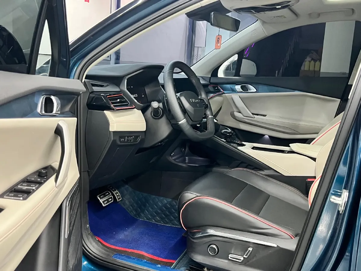 2020 LYNK&CO 06 1.5T 177HP L3 7DCT,autocango,china used car exporter,china ev exporter,chinese used car exporter,chinese used ev exporter