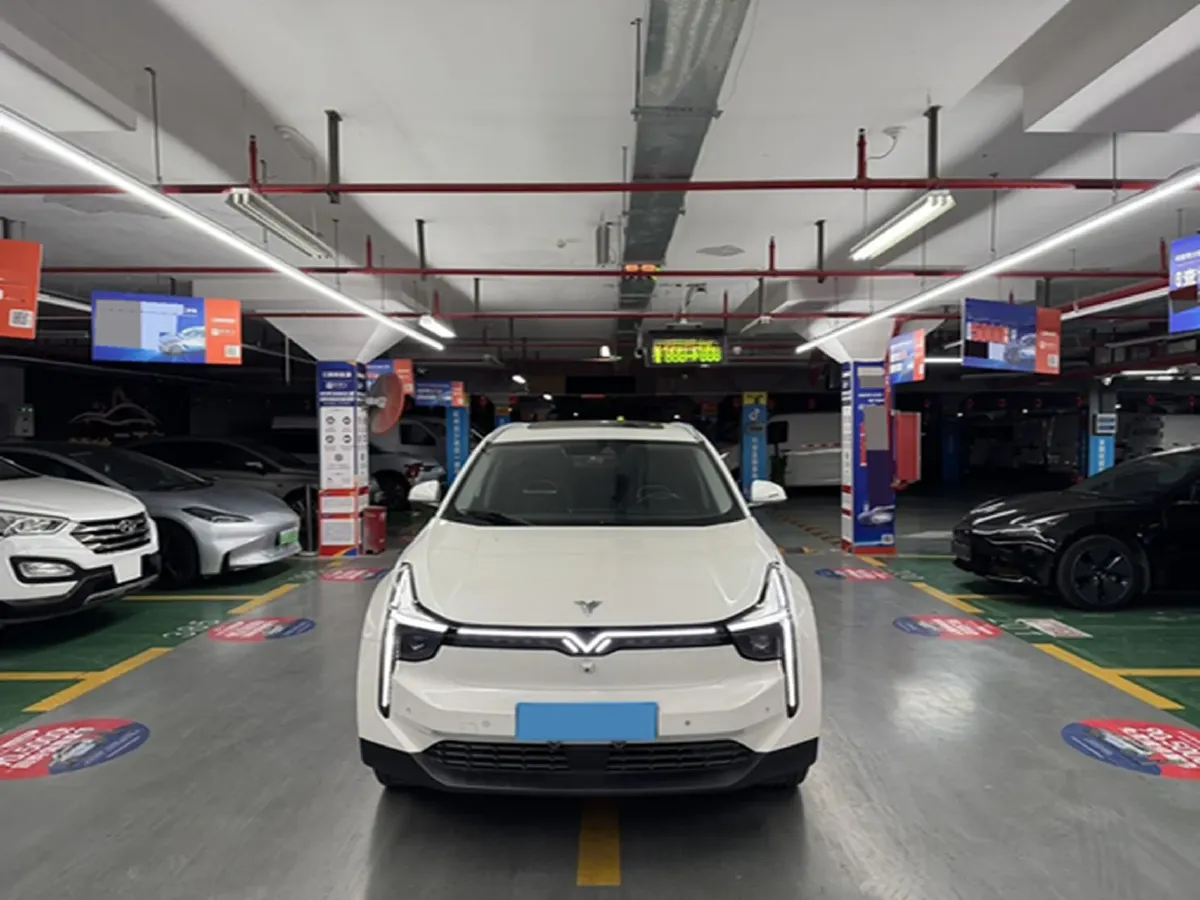 2021 DongFeng Aeolus E70 BEV 52.99KWH,autocango,china used car exporter,china ev exporter,chinese used car exporter,chinese used ev exporter