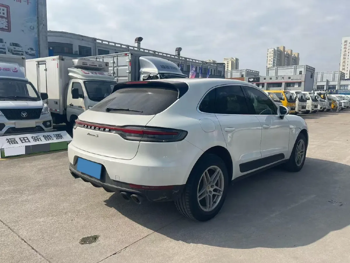 2018 Porsche Macan 2.0T 252HP L4 7DCT,autocango,china used car exporter,china ev exporter,chinese used car exporter,chinese used ev exporter