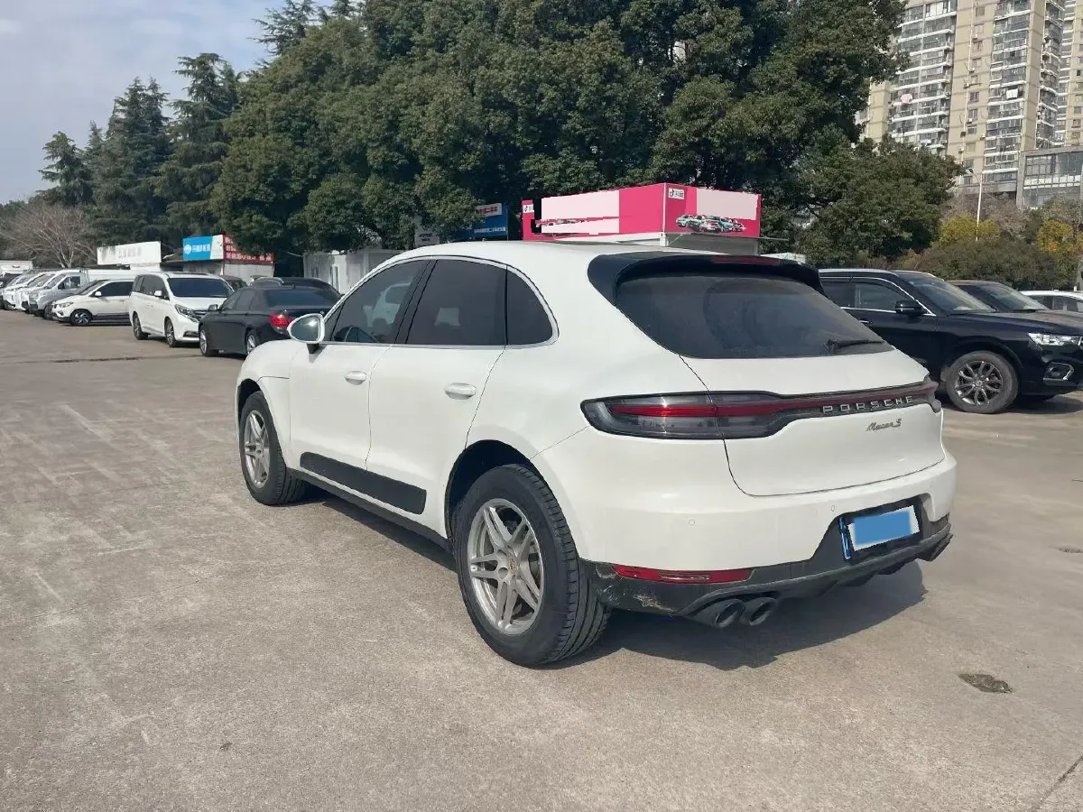 2018 Porsche Macan 2.0T 252HP L4 7DCT,autocango,china used car exporter,china ev exporter,chinese used car exporter,chinese used ev exporter