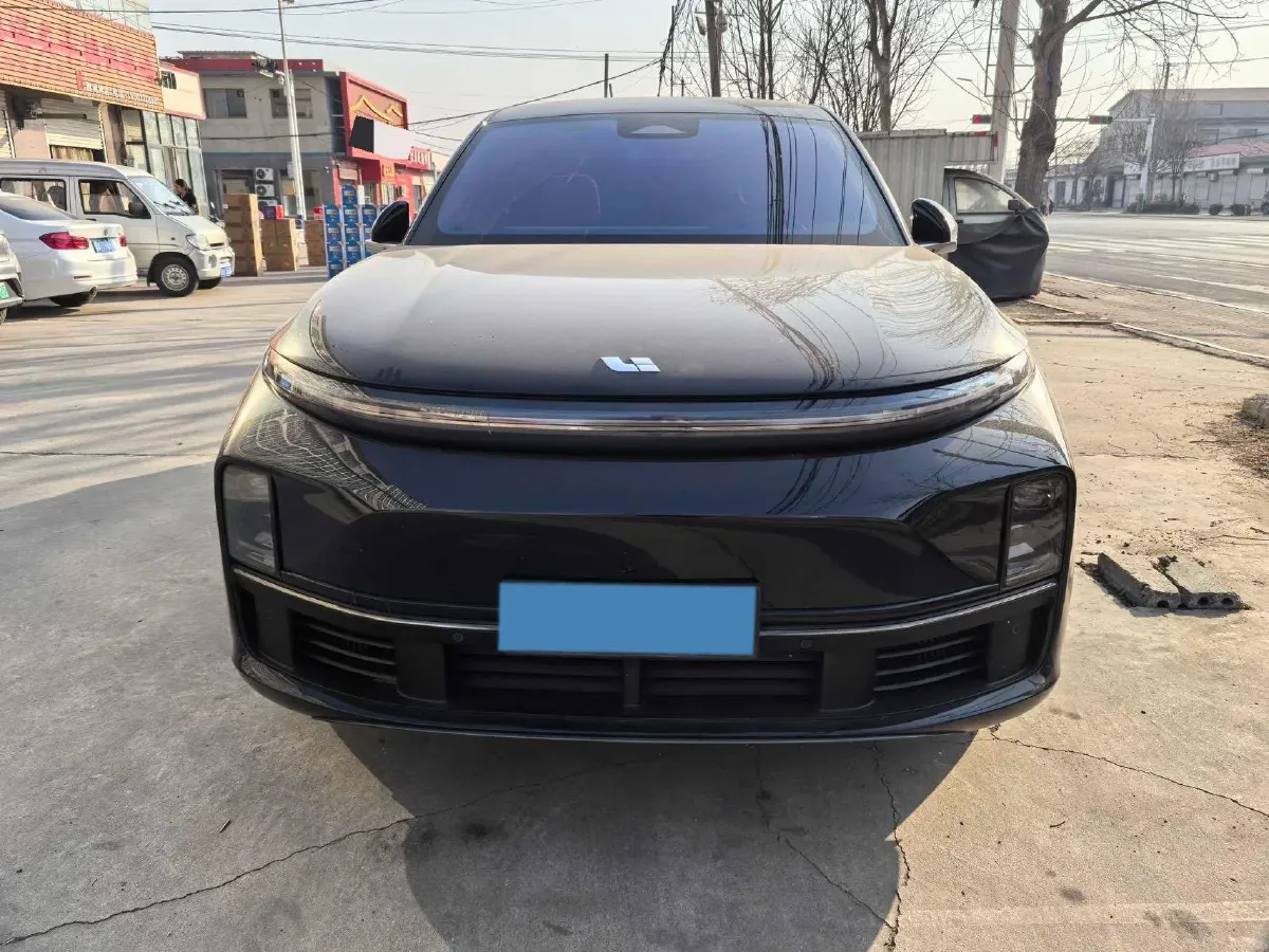2024 Li L7 Range Extended 154HP REEV 42.8KWH,autocango,china used car exporter,china ev exporter,chinese used car exporter,chinese used ev exporter