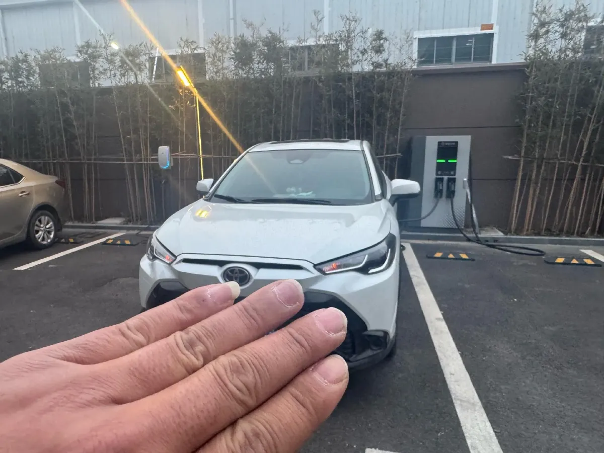 2022 Toyota Frontlander 2.0L 171HP L4 CVT,autocango,china used car exporter,china ev exporter,chinese used car exporter,chinese used ev exporter