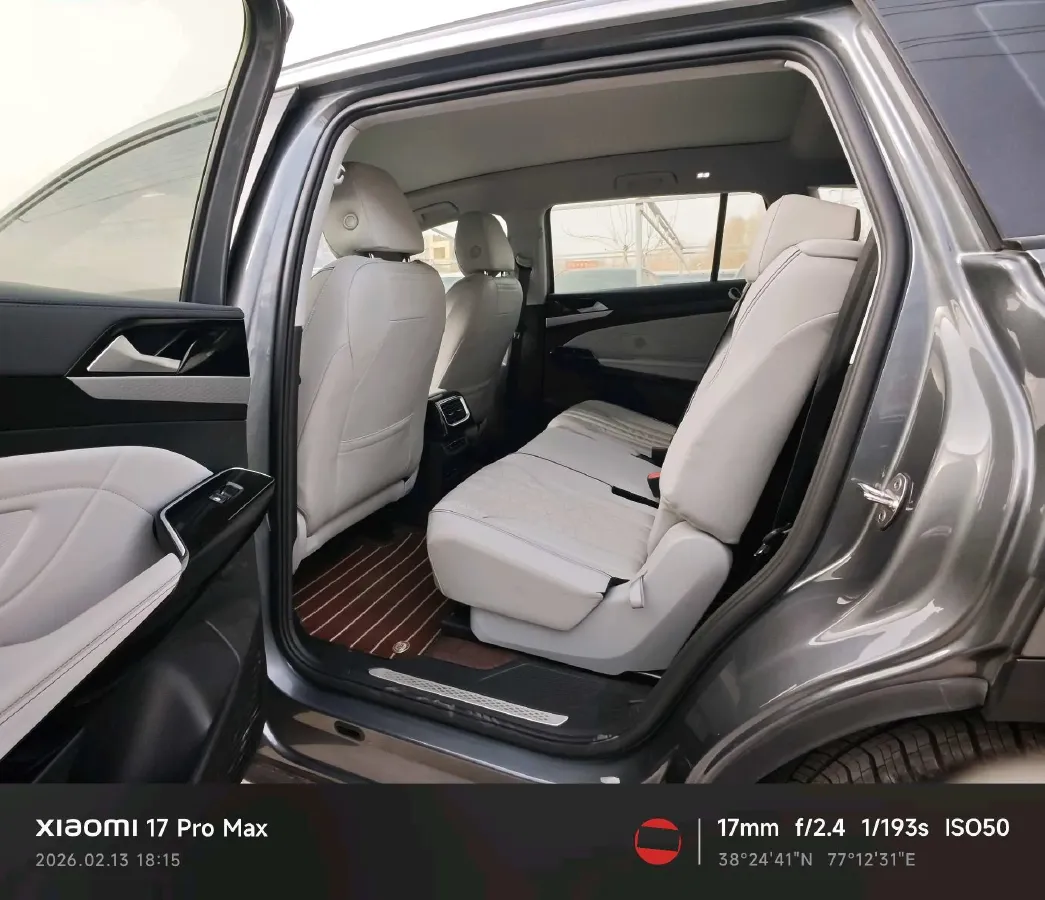 2022 Volkswagen ID.6 X BEV 83.4KWH,autocango,china used car exporter,china ev exporter,chinese used car exporter,chinese used ev exporter