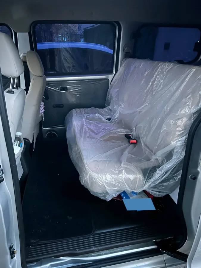 2022 JinBei Little Sea Lion X30 1.5L 102HP L4 5MT,autocango,china used car exporter,china ev exporter,chinese used car exporter,chinese used ev exporter