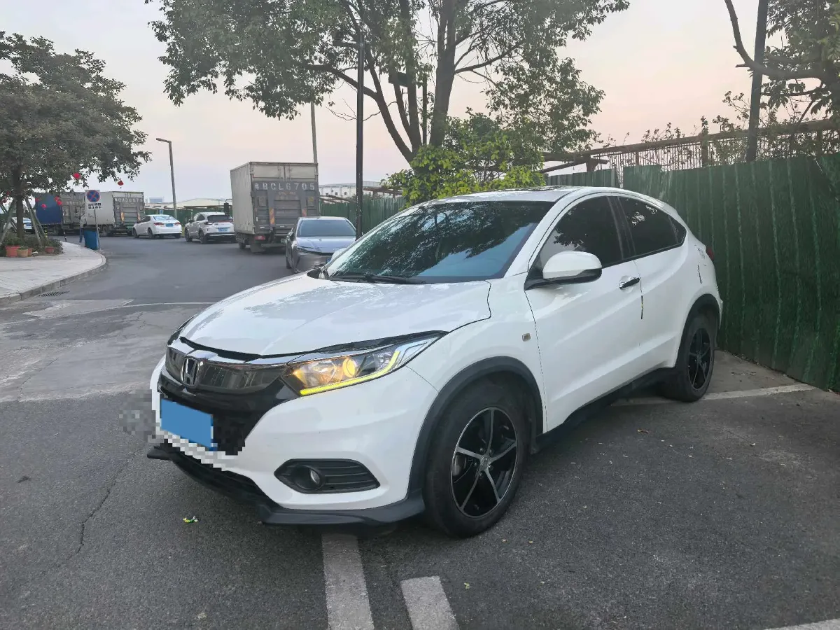 2020 Honda Vezel 1.5L 131HP L4 CVT,autocango,china used car exporter,china ev exporter,chinese used car exporter,chinese used ev exporter