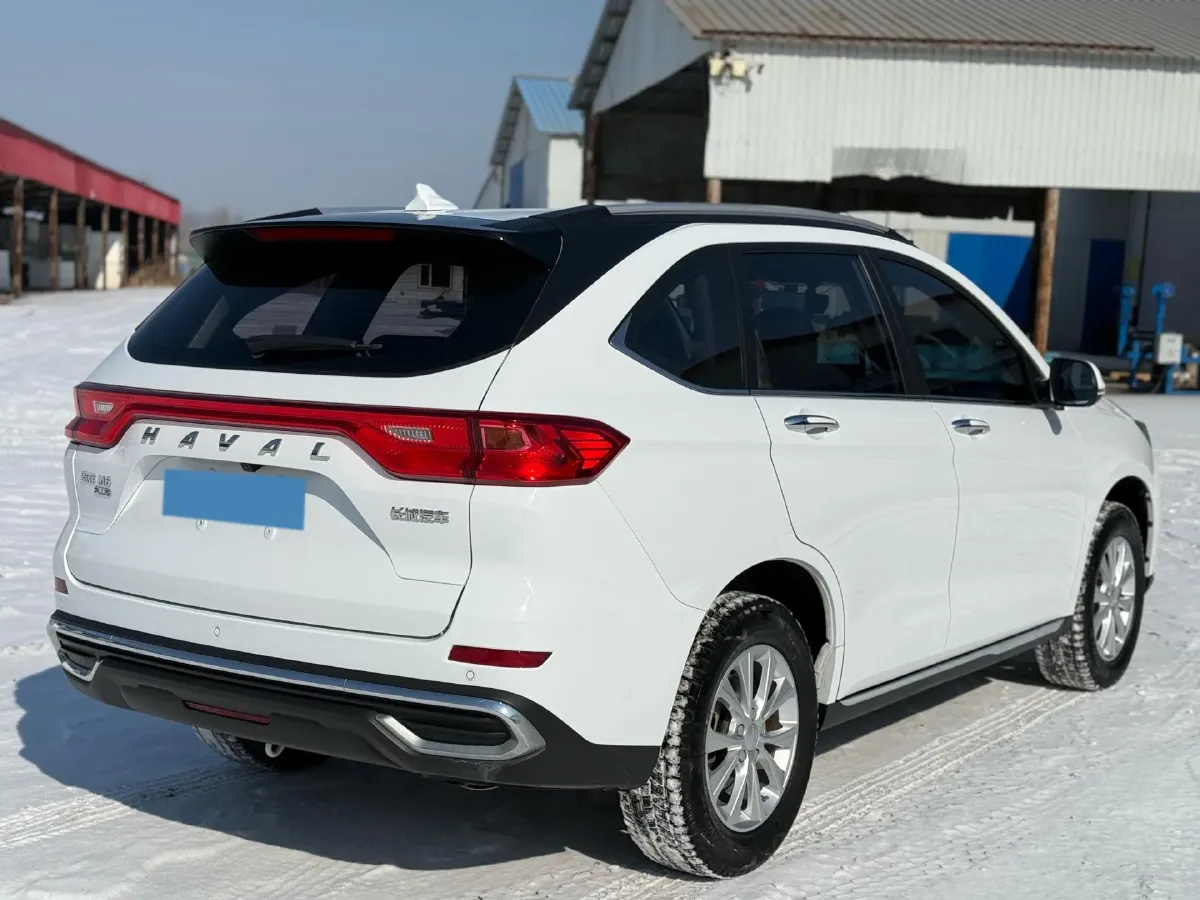 2021 Haval M6 1.5T 150HP L4 7DCT,autocango,china used car exporter,china ev exporter,chinese used car exporter,chinese used ev exporter