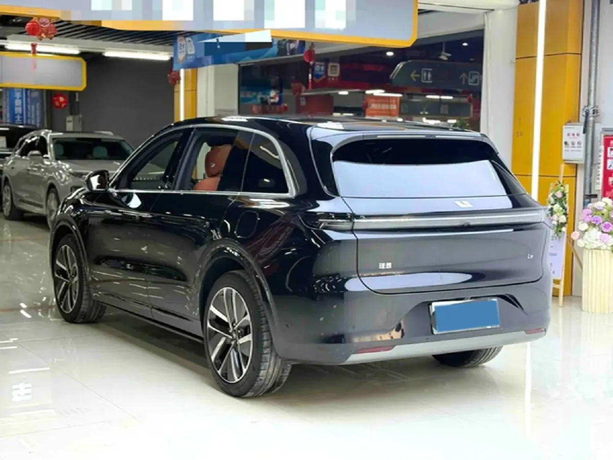 2024 Li L6 Range Extended 154HP L4 REEV 36.8KWH,autocango,china used car exporter,china ev exporter,chinese used car exporter,chinese used ev exporter
