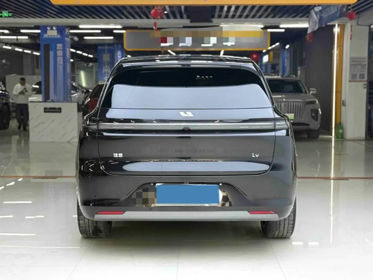 2024 Li L6 Range Extended 154HP L4 REEV 36.8KWH,autocango,china used car exporter,china ev exporter,chinese used car exporter,chinese used ev exporter