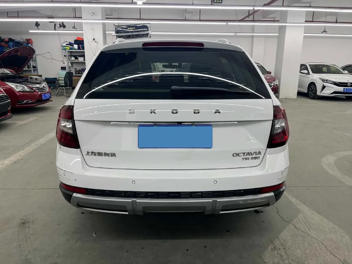 2018 Skoda Octavia 1.4T 150HP L4 7DCT,autocango,china used car exporter,china ev exporter,chinese used car exporter,chinese used ev exporter