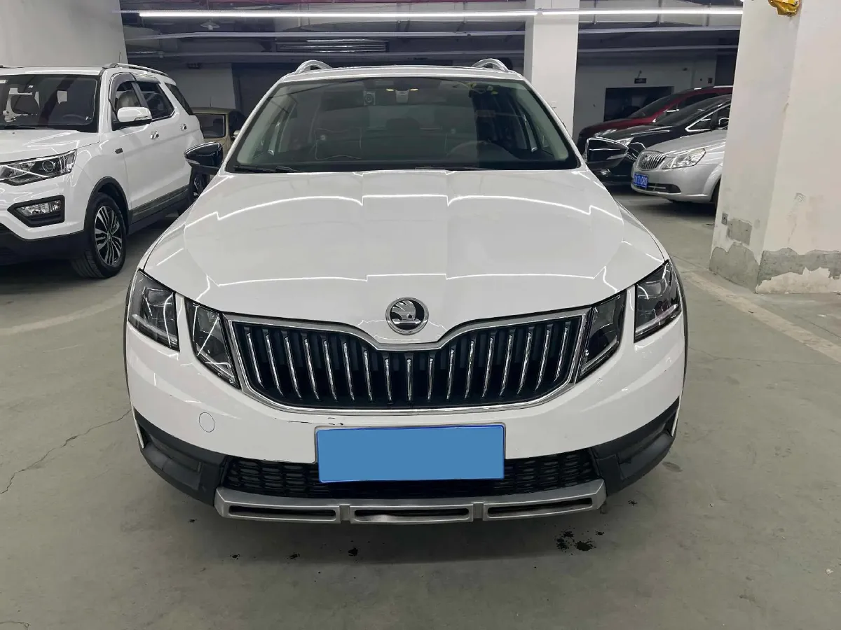 2018 Skoda Octavia 1.4T 150HP L4 7DCT,autocango,china used car exporter,china ev exporter,chinese used car exporter,chinese used ev exporter