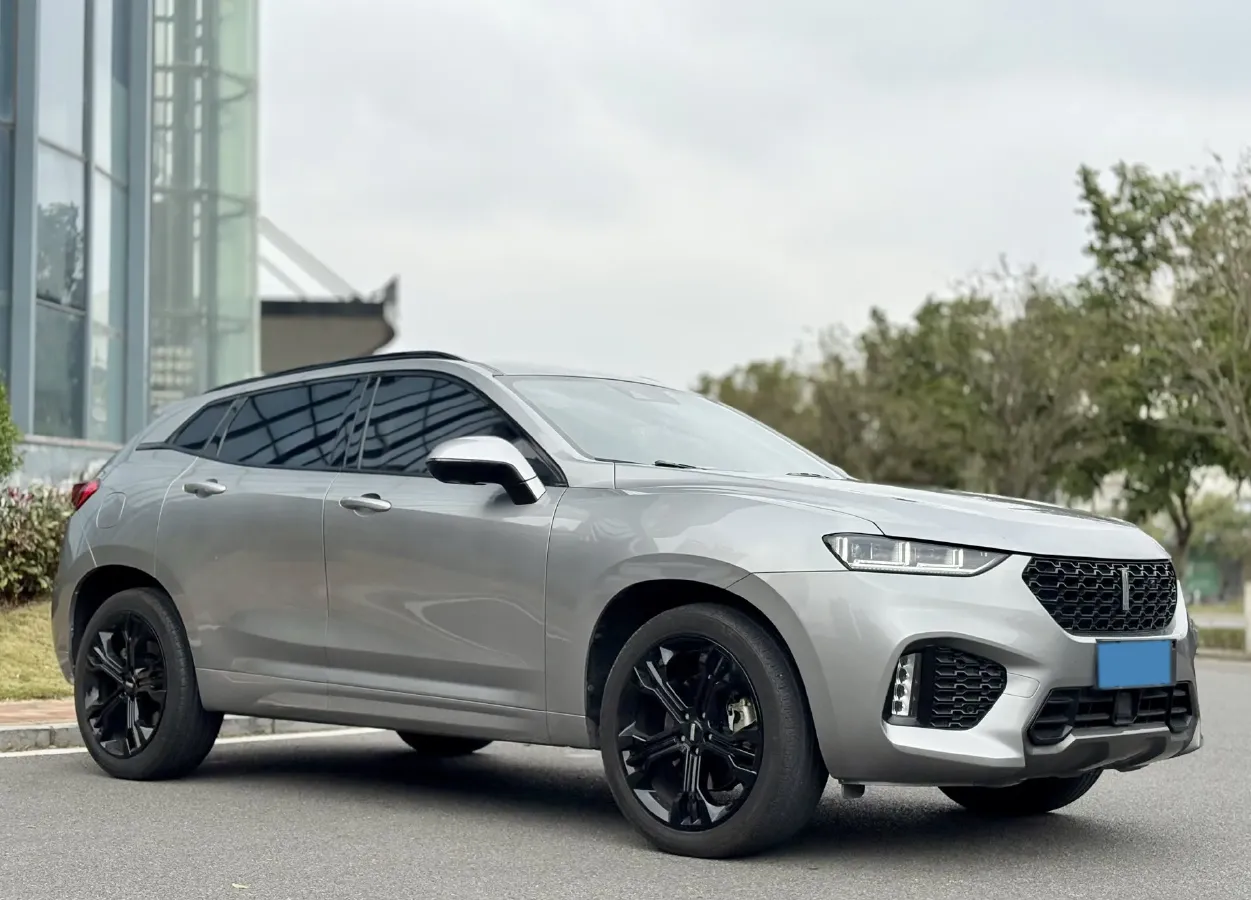 2017 WEY VV7 2.0T 234HP L4 7DCT,autocango,china used car exporter,china ev exporter,chinese used car exporter,chinese used ev exporter