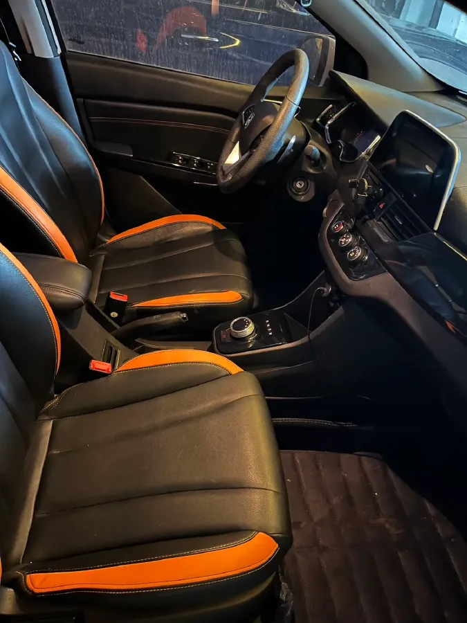 2017 Karry K50 1.5L 109HP L4 5MT,autocango,china used car exporter,china ev exporter,chinese used car exporter,chinese used ev exporter