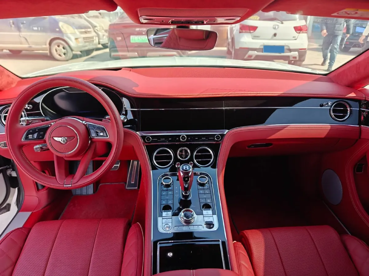 2022 Bentley Continental 4.0T 549HP V8 8DCT,autocango,china used car exporter,china ev exporter,chinese used car exporter,chinese used ev exporter