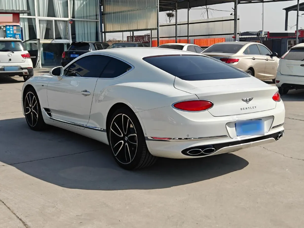 2022 Bentley Continental 4.0T 549HP V8 8DCT,autocango,china used car exporter,china ev exporter,chinese used car exporter,chinese used ev exporter