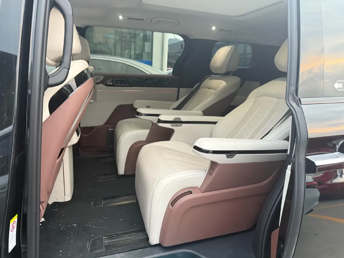 2025 BYD Xia 1.5T 156HP L4 E-CVT PHEV 36.6KWH,autocango,china used car exporter,china ev exporter,chinese used car exporter,chinese used ev exporter