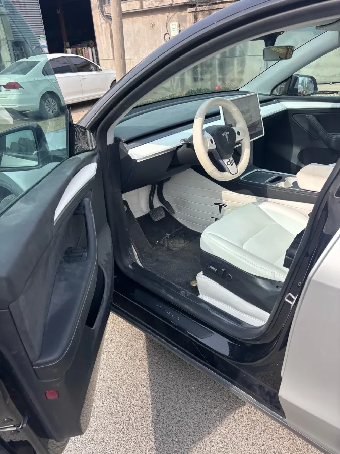 2022 Tesla Model Y BEV 60KWH,autocango,china used car exporter,china ev exporter,chinese used car exporter,chinese used ev exporter