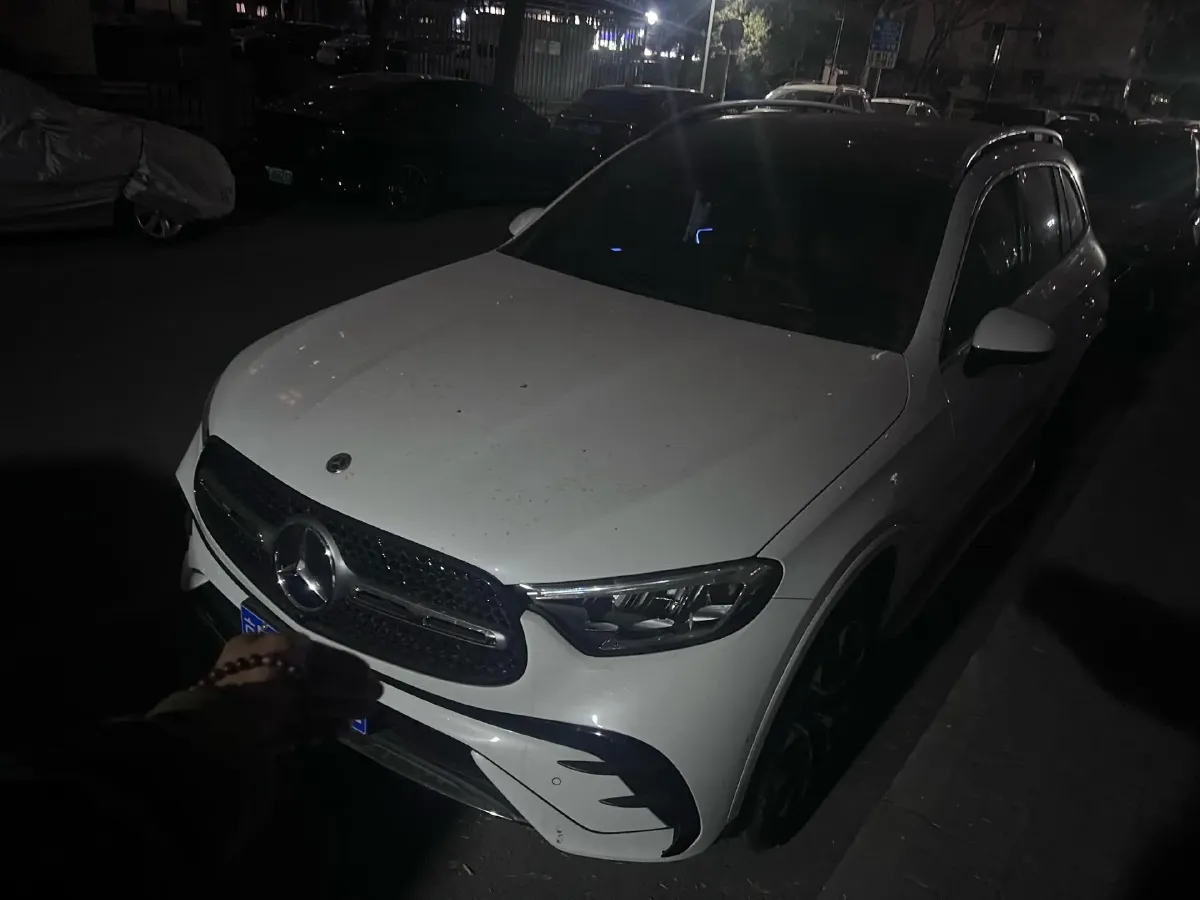 2024 Mercedes-Benz GLC Class 2.0T 204HP L4 9AT,autocango,china used car exporter,china ev exporter,chinese used car exporter,chinese used ev exporter