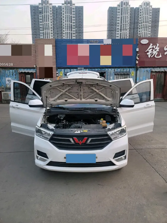 2019 WuLing HongGuang 1.5L 99HP L4 6MT,autocango,china used car exporter,china ev exporter,chinese used car exporter,chinese used ev exporter