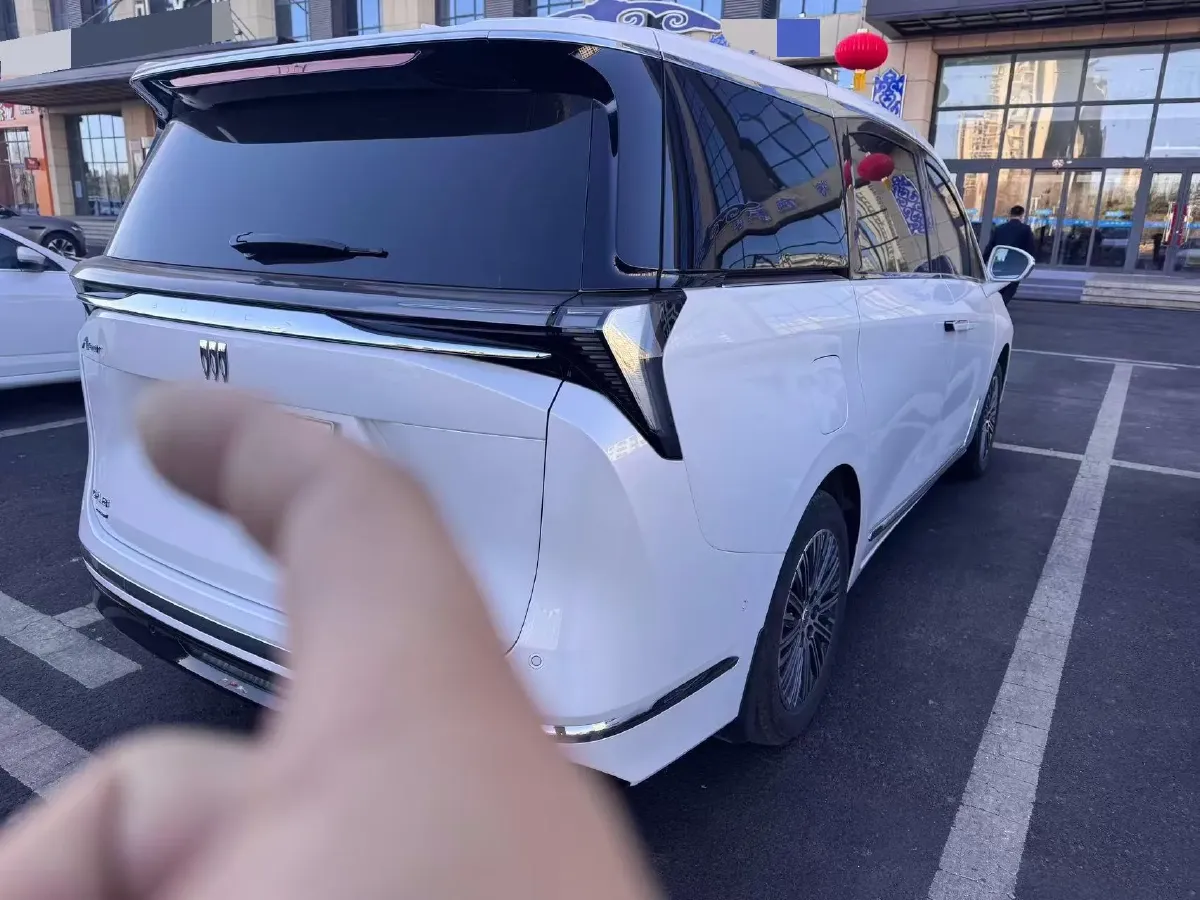 2024 Buick GL8 1.5T 180HP L4 2DHT PHEV 24.4KWH,autocango,china used car exporter,china ev exporter,chinese used car exporter,chinese used ev exporter