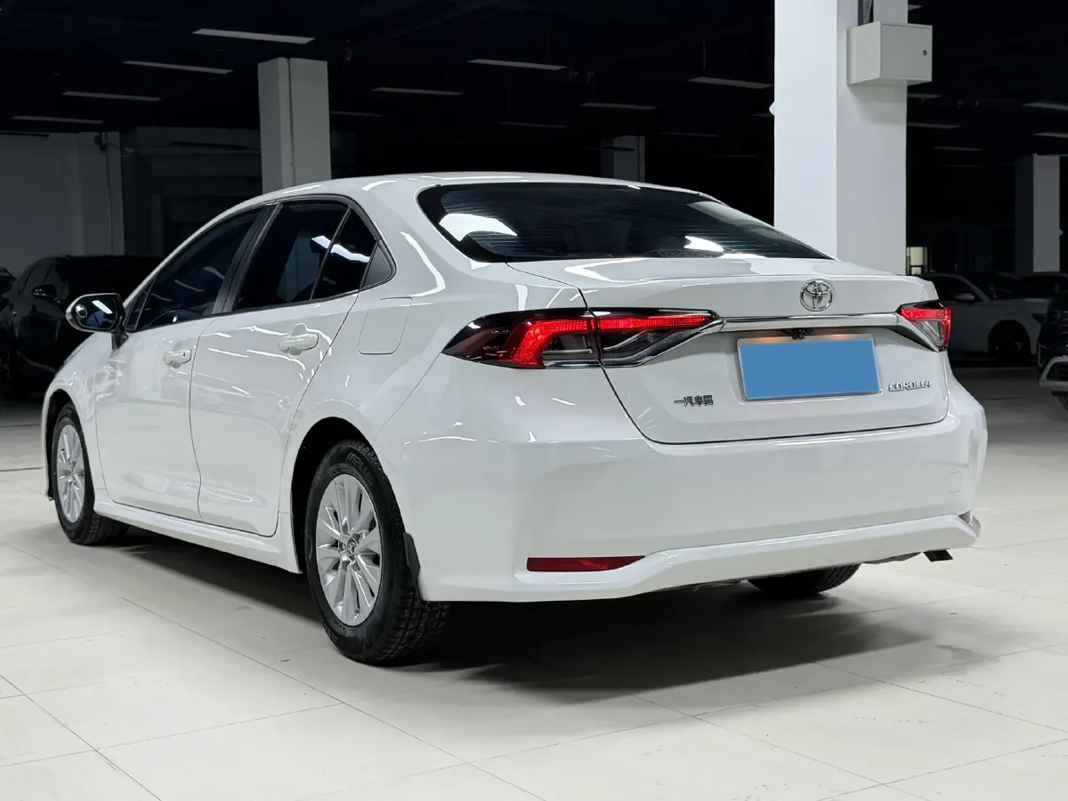2021 Toyota Corolla 1.5L 121HP L3 CVT,autocango,china used car exporter,china ev exporter,chinese used car exporter,chinese used ev exporter