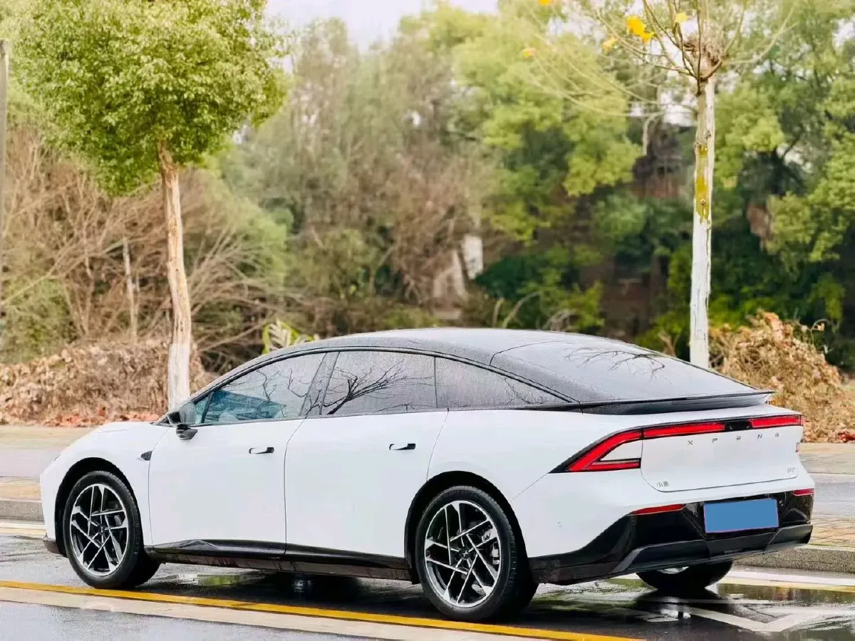 2024 Xpeng P7+ BEV 60.7KWH,autocango,china used car exporter,china ev exporter,chinese used car exporter,chinese used ev exporter