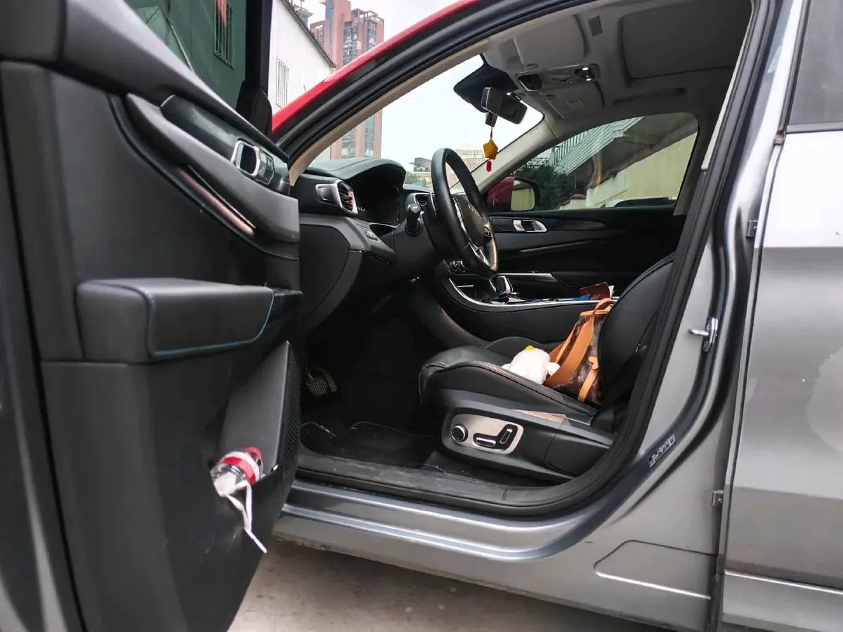 2019 LYNK&CO 01 EM-P 1.5T 180HP L3 7DCT PHEV 9.4KWH,autocango,china used car exporter,china ev exporter,chinese used car exporter,chinese used ev exporter