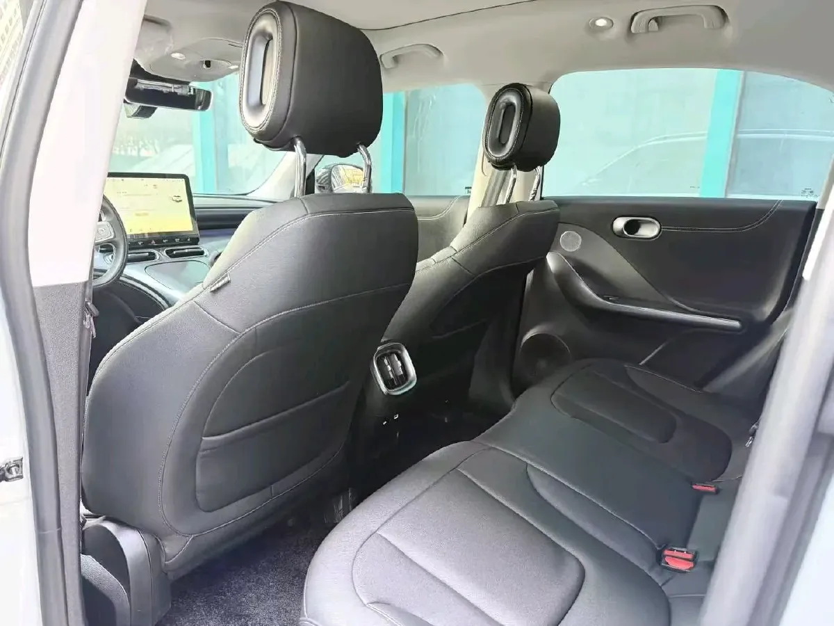 2022 Smart smart Elf 1 BEV 66KWH,autocango,china used car exporter,china ev exporter,chinese used car exporter,chinese used ev exporter