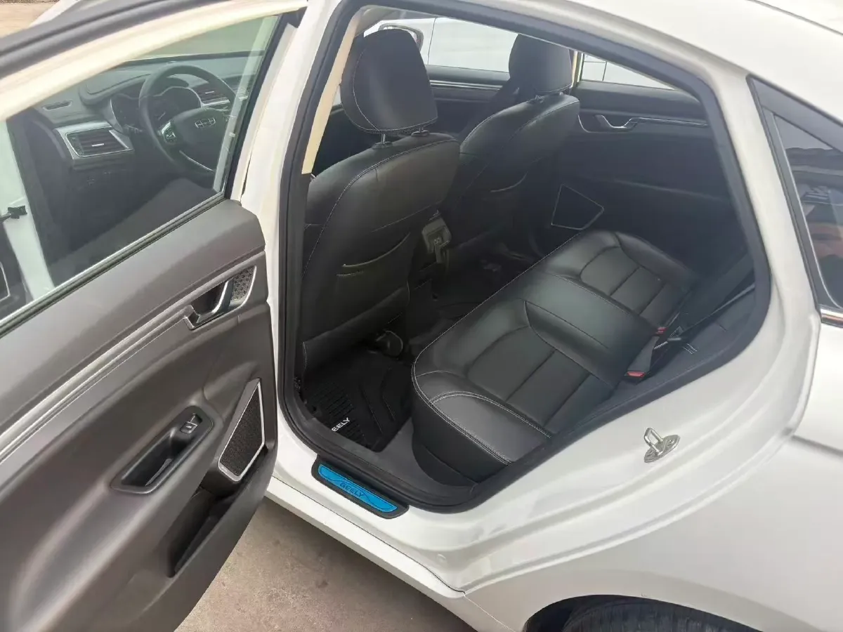 2019 Geely Emgrand GL 1.4T 141HP L4 6MT,autocango,china used car exporter,china ev exporter,chinese used car exporter,chinese used ev exporter