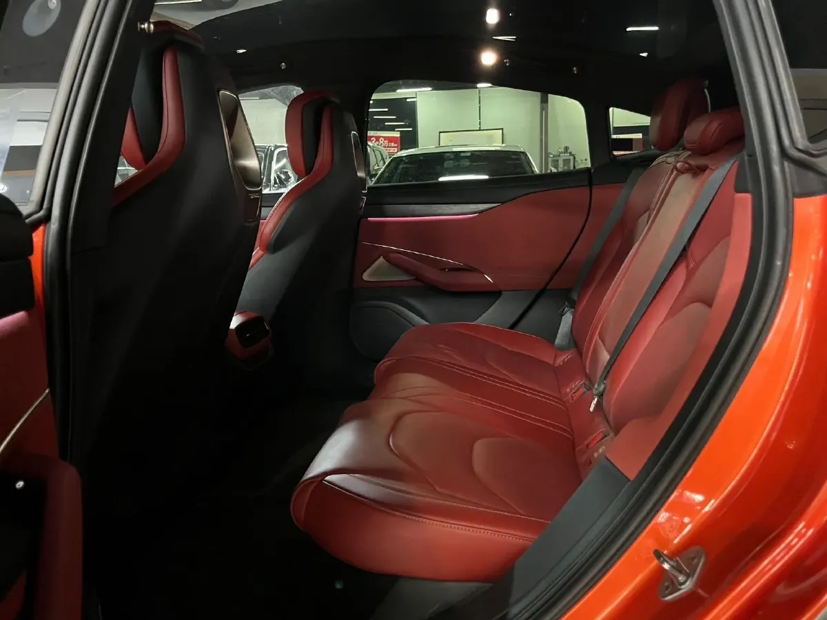 2024 MI SU7 BEV 73.6KWH,autocango,china used car exporter,china ev exporter,chinese used car exporter,chinese used ev exporter