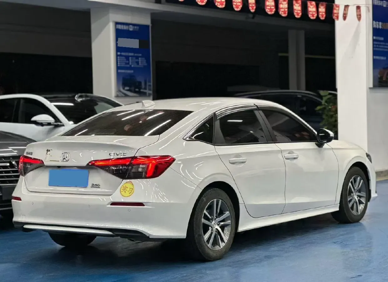 2023 Honda Civic 1.5T 182HP L4 CVT,autocango,china used car exporter,china ev exporter,chinese used car exporter,chinese used ev exporter