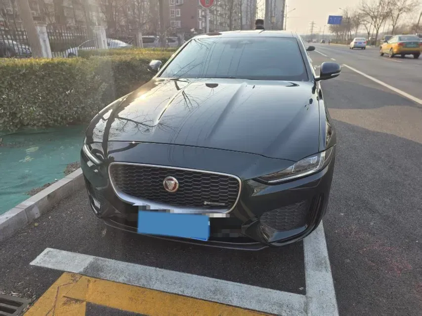 2022 Jaguar XEL 2.0T 250HP L4 8AT,autocango,china used car exporter,china ev exporter,chinese used car exporter,chinese used ev exporter