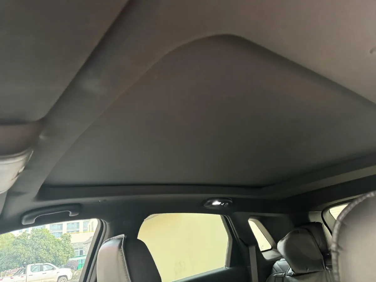 2021 Cadillac XT5 2.0T 237HP L4 9AT,autocango,china used car exporter,china ev exporter,chinese used car exporter,chinese used ev exporter