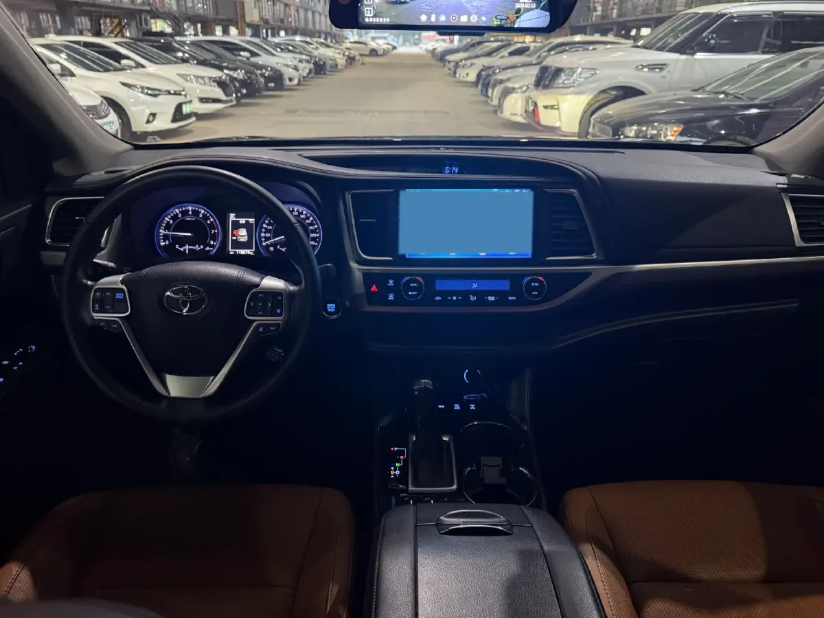 2019 HanTeng V7 1.5T 156HP L4 6AT,autocango,china used car exporter,china ev exporter,chinese used car exporter,chinese used ev exporter