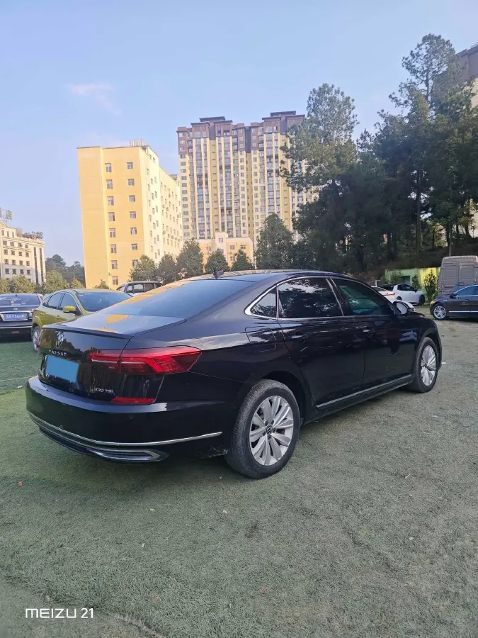 2021 Volkswagen Passat 2.0T 186HP L4 7DCT,autocango,china used car exporter,china ev exporter,chinese used car exporter,chinese used ev exporter