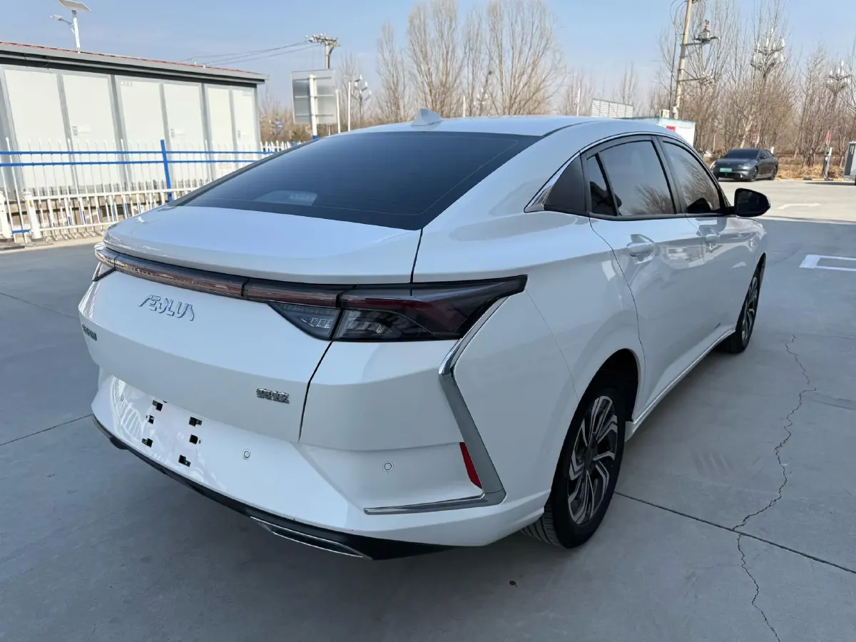 2021 DongFeng Aeolus YiXuan 1.5T 150HP L4 6DCT,autocango,china used car exporter,china ev exporter,chinese used car exporter,chinese used ev exporter