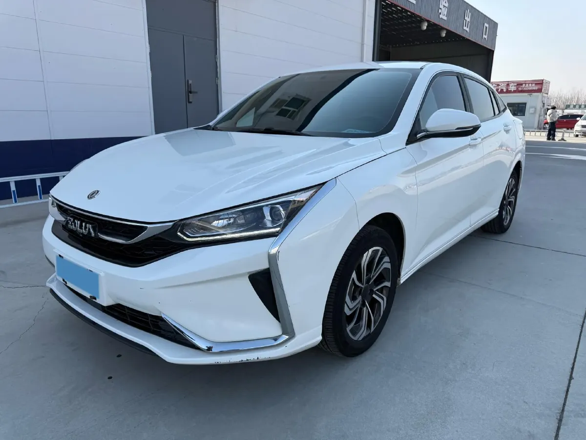 2021 DongFeng Aeolus YiXuan 1.5T 150HP L4 6DCT,autocango,china used car exporter,china ev exporter,chinese used car exporter,chinese used ev exporter