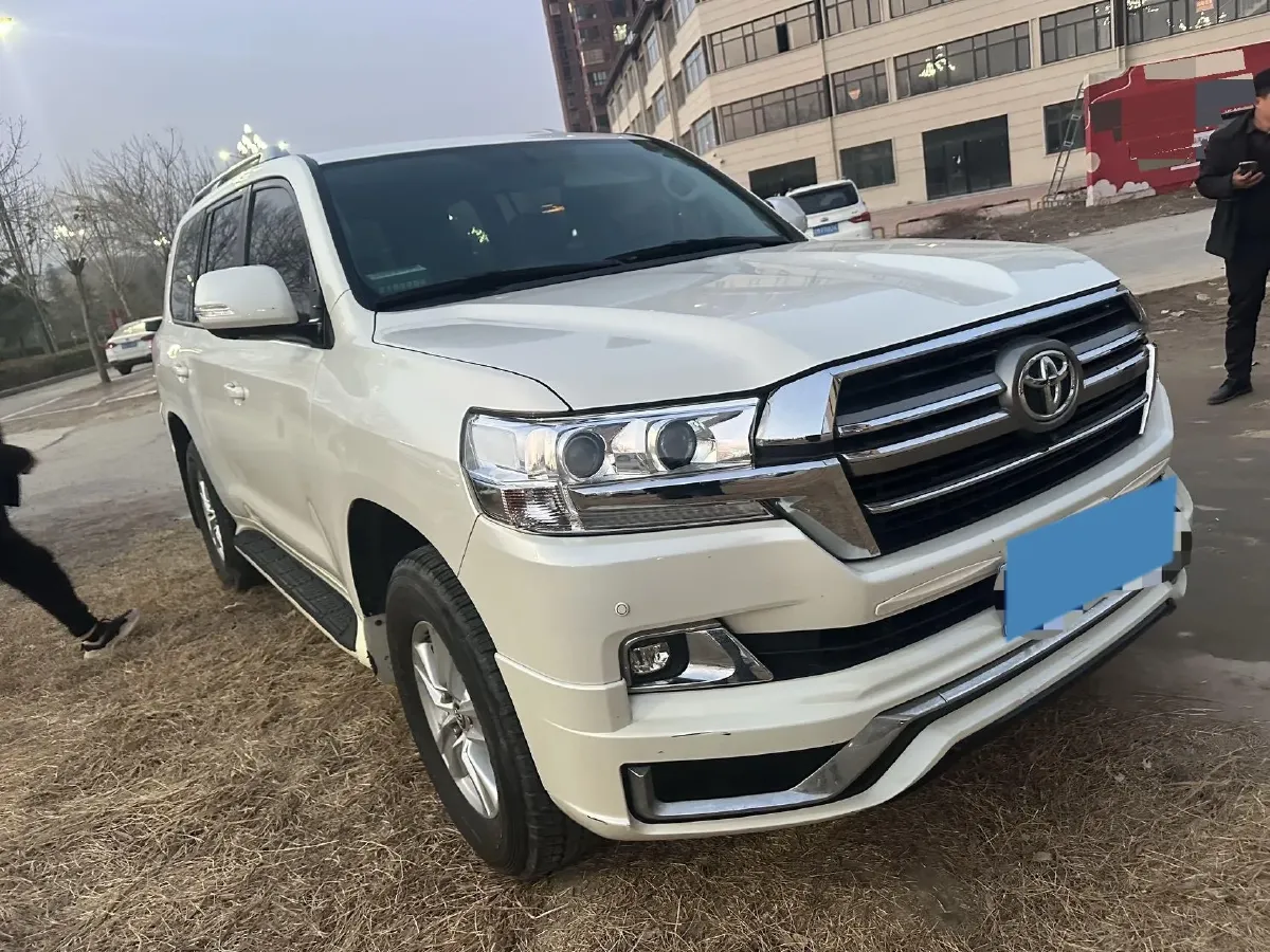 2019 Chevrolet Trax 1.0T 125HP L3 6AT,autocango,china used car exporter,china ev exporter,chinese used car exporter,chinese used ev exporter